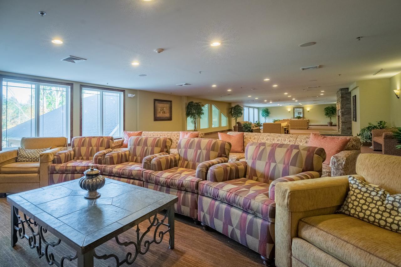Berkshire Mountain Lodge Питсфилд Экстерьер фото