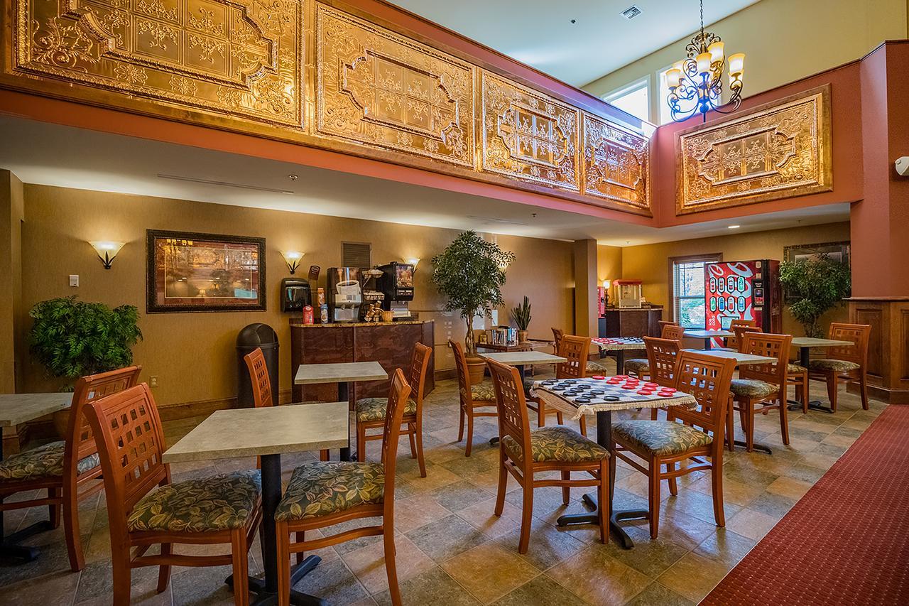 Berkshire Mountain Lodge Питсфилд Экстерьер фото